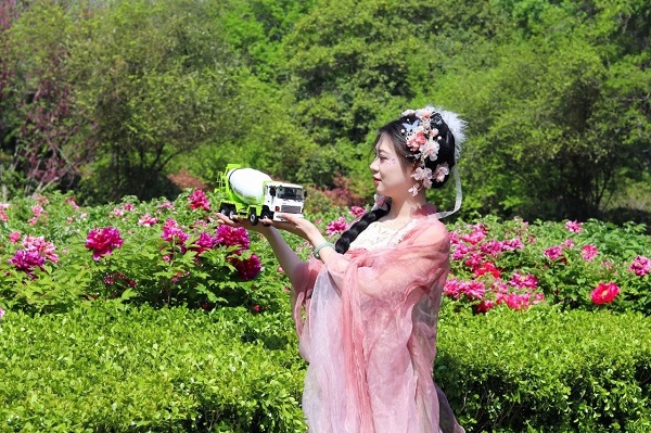 【公司新聞】美！太美了！快來欣賞凌宇“牡丹仙子”