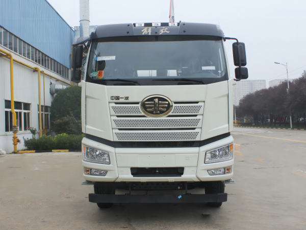 凌宇解放混動(dòng)攪拌車的特點(diǎn)有哪些？