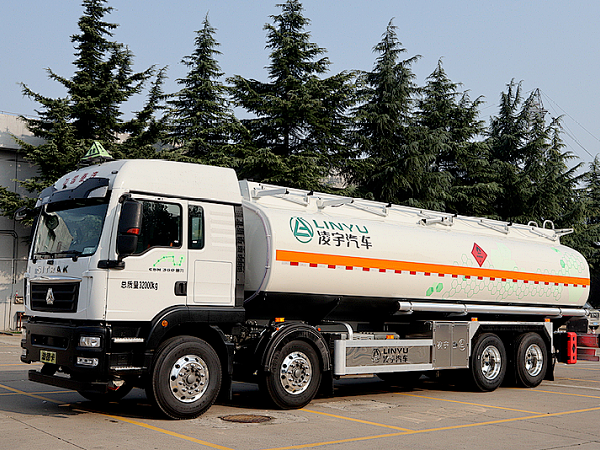 【2022“超虎想象”】凌宇全新液罐車，強勢來襲！