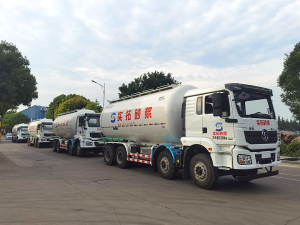 一分信任，十分責(zé)任，中集凌宇粉罐車交付六年老客戶！