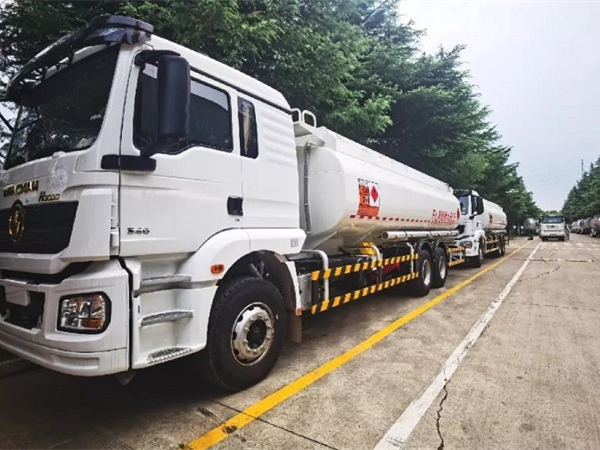海外發(fā)車！中集凌宇實(shí)力交付，“量身定制”贏得市場(chǎng)贊譽(yù)！
